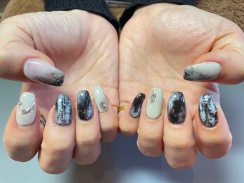 ネイル ヌア(NAIL Nua)/