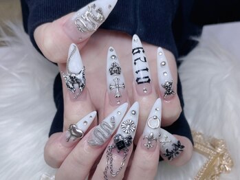 ロアネイル(Loa nail)の写真/可愛いが詰まった指先に【チップスカルプ150分アートなんでもやり放題&ビジュースートン付け放題¥15980】