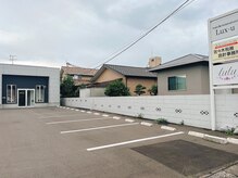 ルル 高城店(lulu)の雰囲気(柳通り沿いに看板◎店舗前一列全て駐車頂けます!)