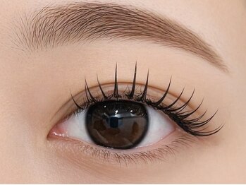 ウードアイギンザ(OUD EYE GINZA)の写真/あなただけの魅力UP♪ナチュラル上品な目元へ、目の形に合わせたエクステ・まつげパーマを提案！☆