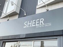 シアー(SHEER)の雰囲気（＊こちらの看板が目印です♪）