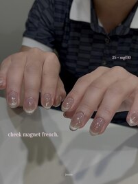 cheek magnet french.