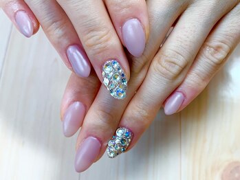 シェリル 田無店(Cherilu)/ワンポイントでストーン埋め