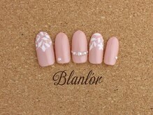 ブランロール 中目黒店(Blanl'or)/手書きレースネイル　￥7400