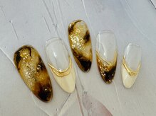 ムーンズ(Moon's)/