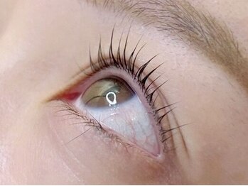 ヌアン(Nuan.)の写真/完全個室空間★丁寧なヒアリングと施術で、環境に応じたお家でも再現性のある大人かわいい印象的な目元に♪