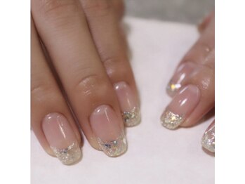 ネイルズラゾ(Nails Lazos)/