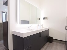 トゥーユー 水戸元吉田店(to you)の雰囲気（洗面・化粧台完備◎新しいサロンなのでとっても衛生的で綺麗＾＾）