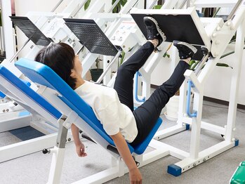 ホグレルスペース 本町店/