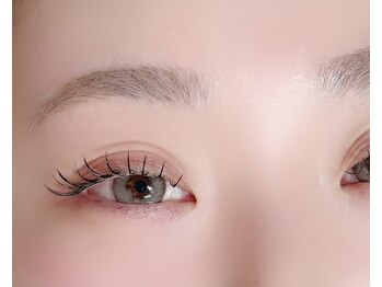 チャム(chum)/コーティングで束感まつげ120本