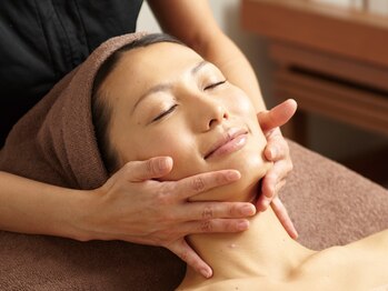 グレースビューティーサロン グレース静岡店(GRACE BEAUTY SALON)/ぷるっぷる顔脱毛+コラーゲン