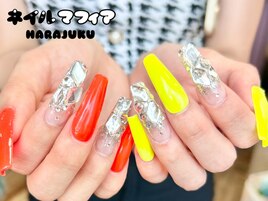 ジェルスカルプ/ネオン/ビジュー