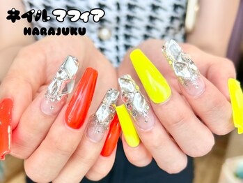 ジェルスカルプ/ネオン/ビジュー