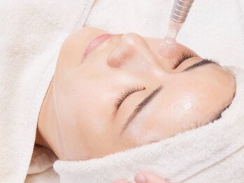 ディレイア ザ コスメ 有楽町マルイ店(direia the cosme)/小じわケア・くすみ・代謝促進