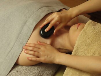 モワ(mowa)/デコルテライン