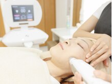 韓国発祥の最新マシン☆芸能人も御用達【肌質改善/ヒト幹細胞】