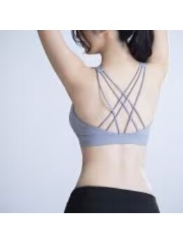 ヨサパーク ルポ(YOSA PARK ropos)の写真/ムチムチ感よ、さようなら！見えない背中もキレイに、憧れの引き締めボディへ導くエステ体験◎