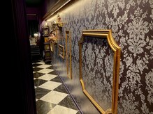 ギンガギンガ(gingaginga)の雰囲気（店内は非日常感溢れる空間です♪）