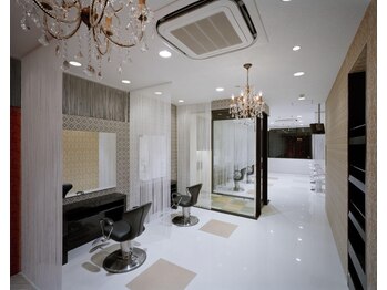 ヘアメイク アース 竹ノ塚店(HAIR & MAKE EARTH)