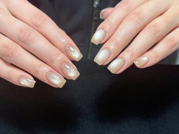 エレガントビューティー(Elegant beauty)/チークネイル