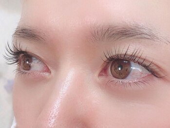 グラント(grant)の写真/自まつげの健康を守り、理想の目元へ。歴10年以上の熟練オーナーが提案する、上品でナチュラルな輝き☆