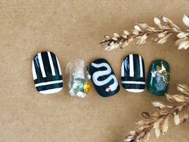 信用しない信用しない