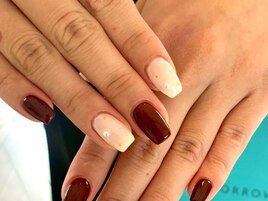 ボルドーシンプルパーツ￥6710