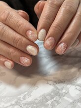 アルストロメリア/ローズクォーツネイル