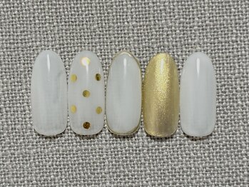 お気軽ビューティエーヴィヒ(Ewig)/シンプル定額ネイル4800円