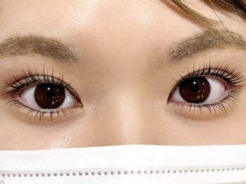 アンブーファン(An Bouffan)/まつ毛パーマ上下