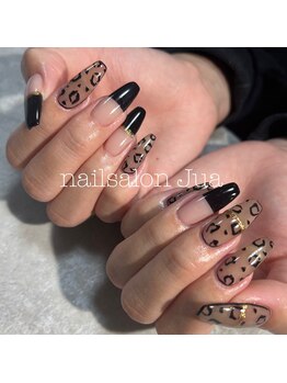 ジュア(Jua)/レオパード柄ネイル