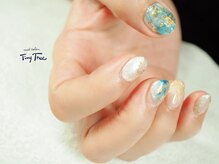 タイニーツリー(Tiny Tree)/夏ネイル