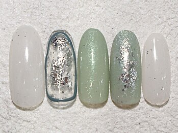 リノ ネイル(Rino nail)/3月の新作クリアオリーブ803i1