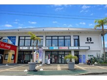 ティースリービューティー(T3beauty)/駐車場から見た建物です