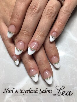 ネイルアンドアイラッシュサロン レア 千葉店(Lea)/