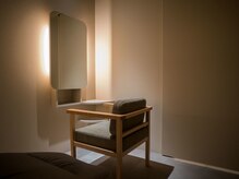 ヒトリノ(HITORINO)/洗練された内装、個室空間