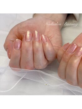 パール系上品ネイル