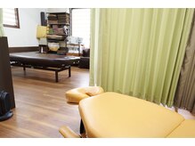 新リンパサロン横浜青葉西 整体院 中澤/施術用ベッド２