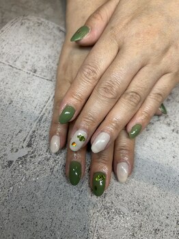 エーナイン 卸町店/ホロネイル