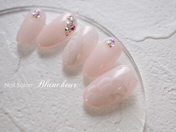 ネイルサロン ブランシュール(Nail Salon Blancheur)/手書きフラワーネイル