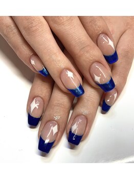 エムハウオリ(M Hauoli)/フレンチネイル