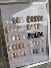 リトルムーン(Little moon)/6月〔hand〕monthly design 2