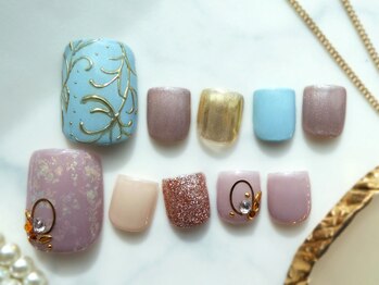 プラスネイル 自由が丘店(PLUS NAIL)の写真/可愛いフットデザイン豊富!毎月新作リリース!【触りたくなるすべすべかかと】になれる角質ケアメニューも◎