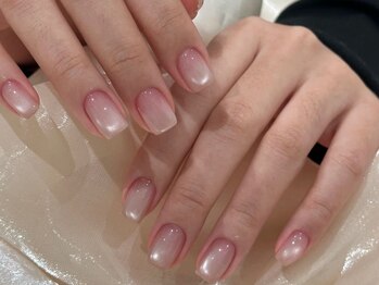 サロン ド ミニュイ(Salon de Minuit)/ミラー×マグネットネイル