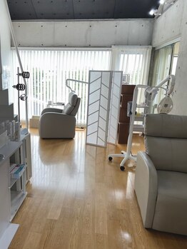 ホワイトニングショップ 大和八木店/施術スペース