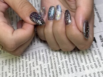 エム ネイルサロン(M Nail Salon)の写真/【夏限定特価料金☆】早割10:00～12:30ご来店の方8,800円は先着20名まで！大人のこなれ感を演出☆