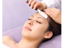 コハク 北浜の雰囲気（女性理容師によるたまご肌シェービング☆大人女性のお肌に◎）