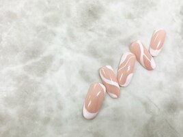 うねうねフレンチネイル