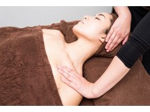 マノマノ 茅ヶ崎店(manomano)/デコルテマッサージ