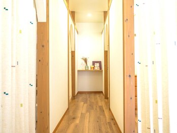 プラスニコ(+nico)の写真/初めての方におススメNo.1★《全身じわ～っと指圧整体[痛み・つらさ改善]45分¥8450→¥5450》感動体験！